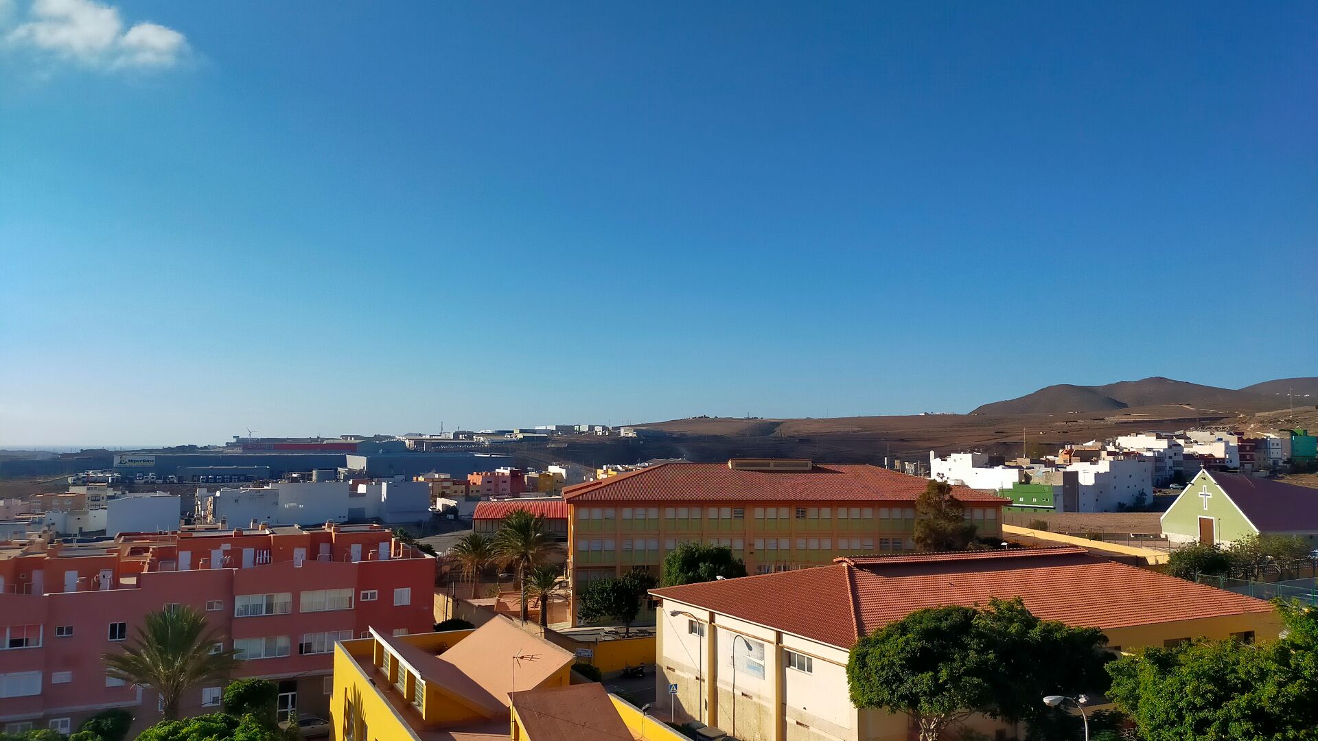 SE VENDE PISO CON BALCÓN EN LAS HUESAS, TELDE
